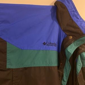 Vintage Columbia Windbreaker - 90s Colorway